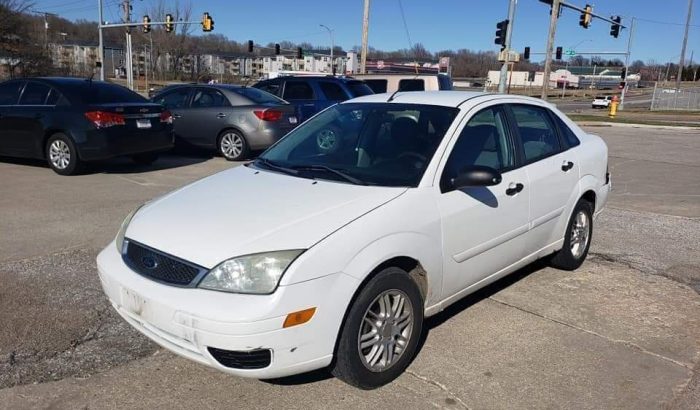 2006 Ford Focus SE – ZX4 – HOME TEAM AUTO SALES