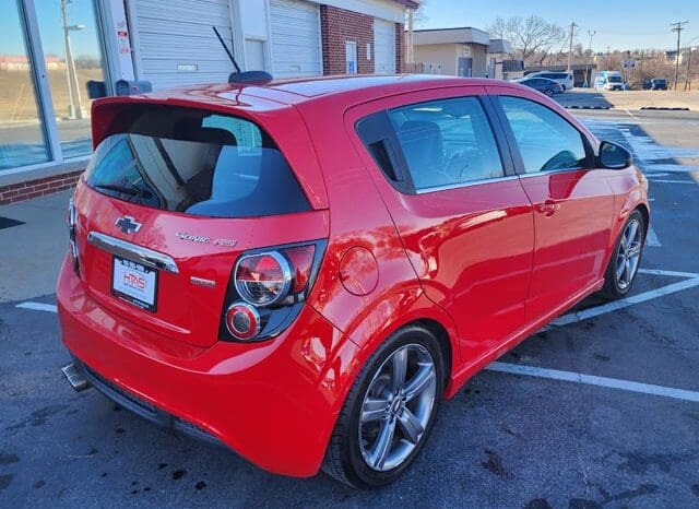 2015 Chevrolet Sonic RS – Hatchback full