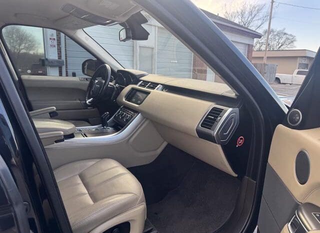 2016 Land Rover Range Rover Sport SE full