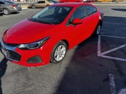 2019 Chevrolet Cruze LT full