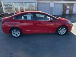 2019 Chevrolet Cruze LT full
