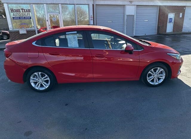 2019 Chevrolet Cruze LT full