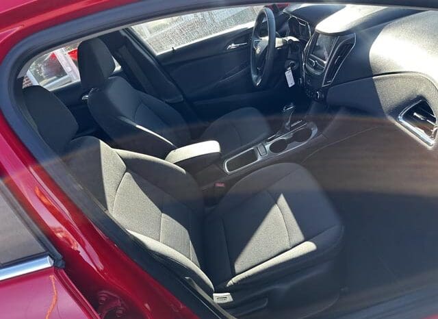 2019 Chevrolet Cruze LT full