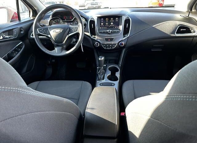 2019 Chevrolet Cruze LT full