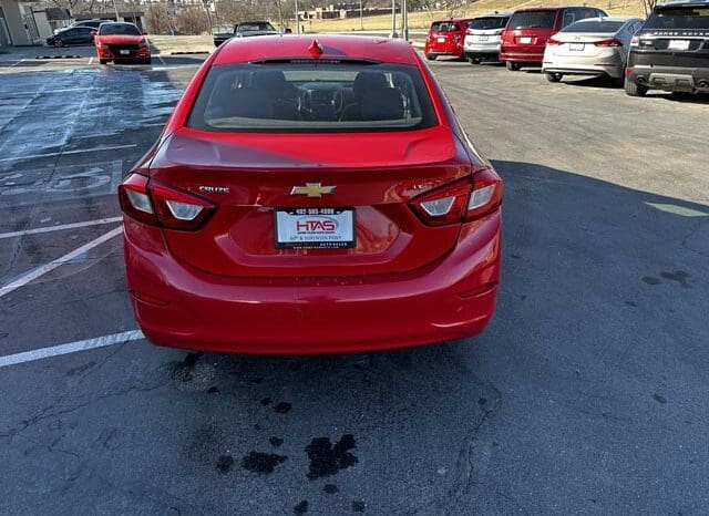 2019 Chevrolet Cruze LT full