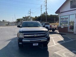 2011 Chevrolet Silverado 1500 Extended Cab LT – 4WD full