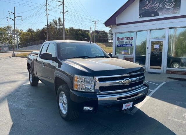 2011 Chevrolet Silverado 1500 Extended Cab LT – 4WD full