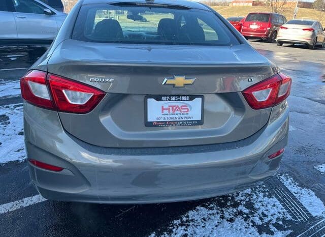 2018 Chevrolet Cruze LT full