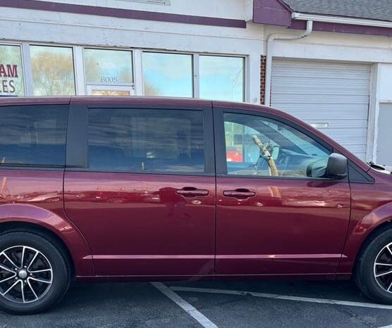 2019 Dodge Grand Caravan Passenger GT Minivan full