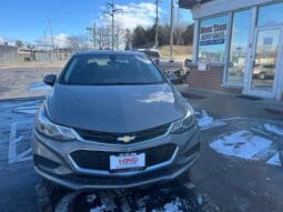 2018 Chevrolet Cruze LT full