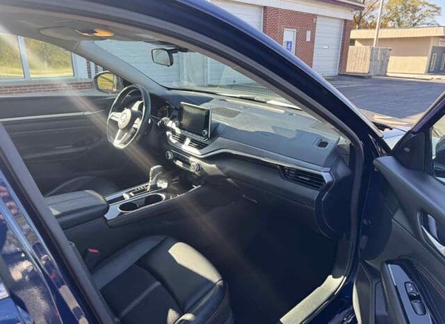 2023 Nissan Altima 2.5 SR full