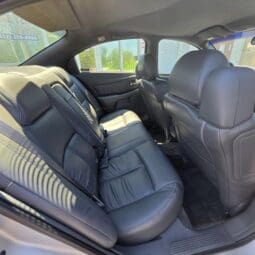 2001 Oldsmobile Aurora V6 Sedan 4D full