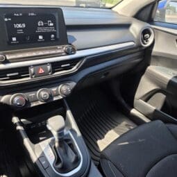 2021 Kia Forte FE Sedan 4D full