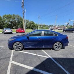 2021 Kia Forte FE Sedan 4D full