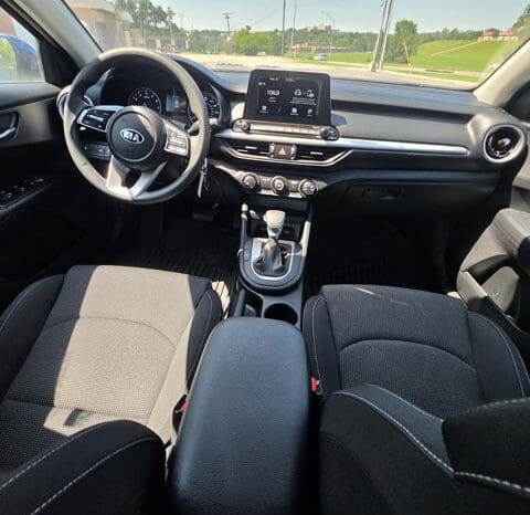 2021 Kia Forte FE Sedan 4D full