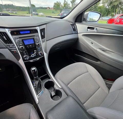 2011 Hyundai Sonata full