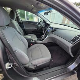 2011 Hyundai Sonata full
