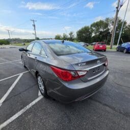 2011 Hyundai Sonata full