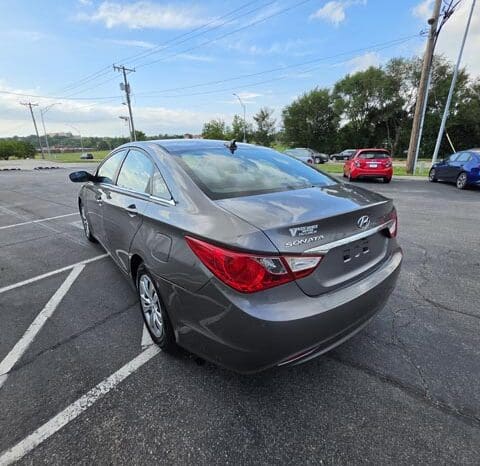 2011 Hyundai Sonata full
